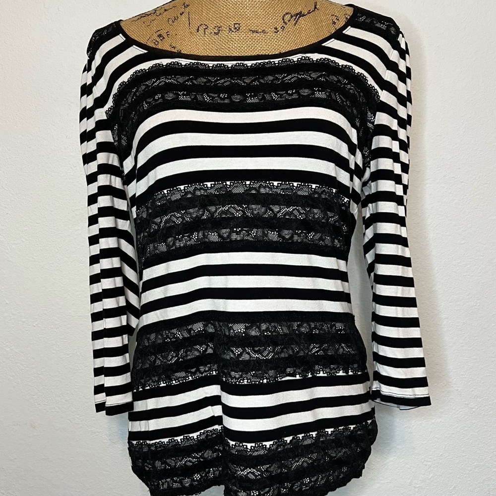 White House Black Market Black and White Striped top
